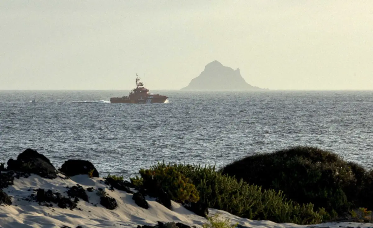 Imagem de contexto do artigo Migrantes menores vivem "situação dramática" nas Canárias. Eurodeputado pede "política migratória mais humanista"