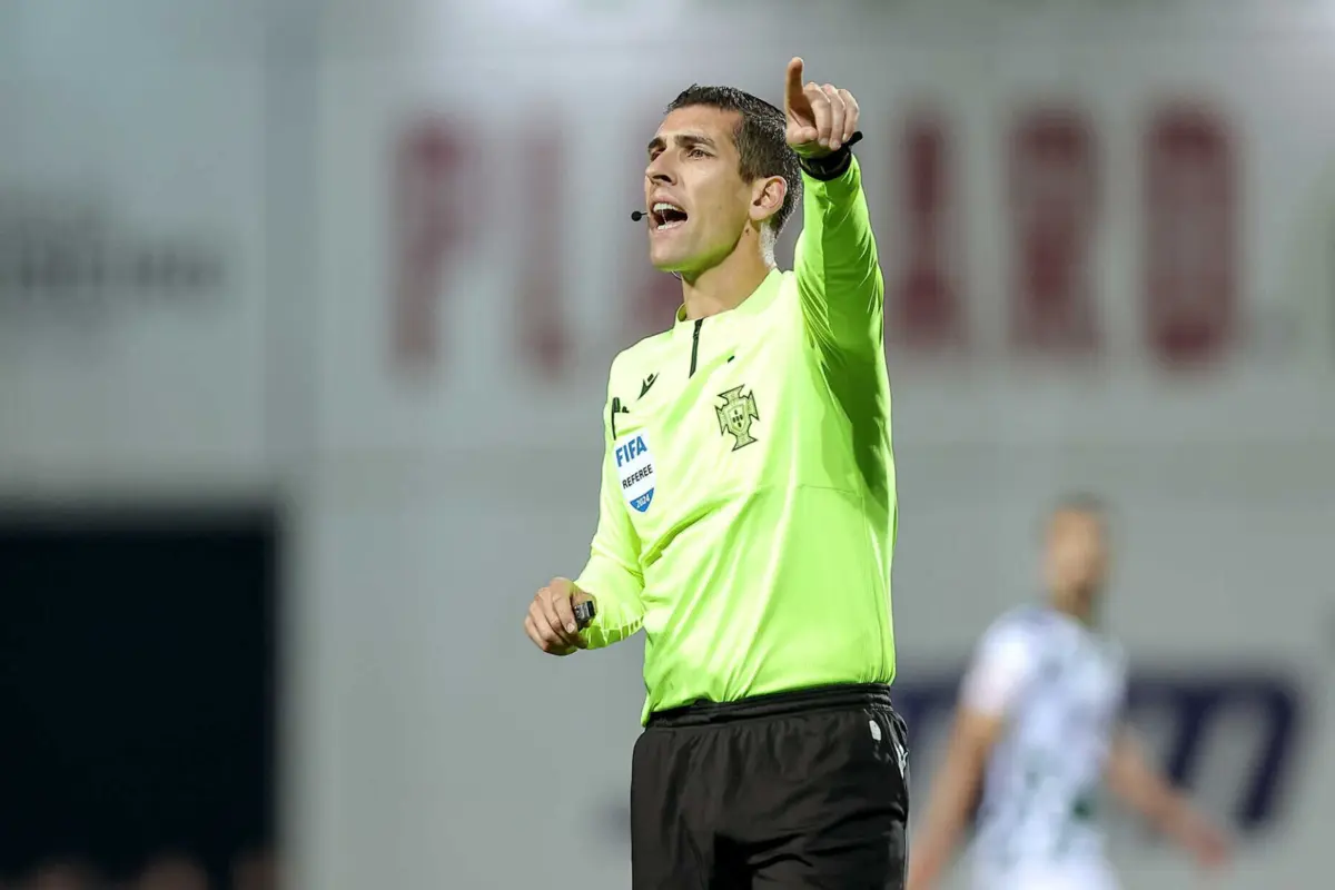 Fábio Veríssimo, árbitro da Supertaça Cândido de Oliveira