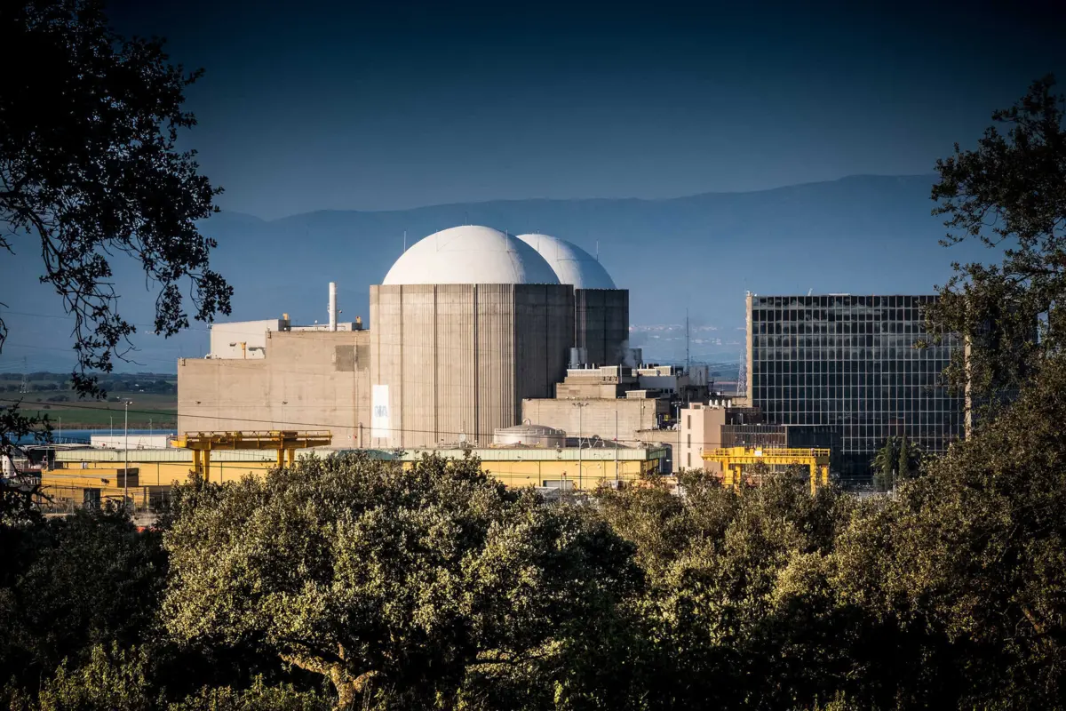 Imagem de contexto do artigo Espanha anuncia início de processo de desmantelamento da central nuclear de Almaraz