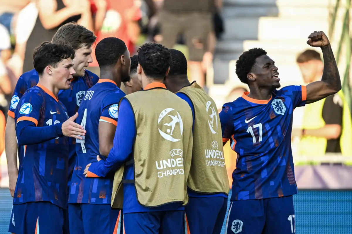 Imagem de contexto do artigo Portugal prova a acidez da laranja mecânica e diz adeus ao Europeu sub-21. Veja o golo