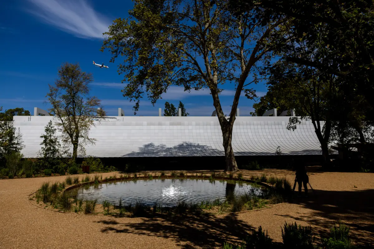 Imagem de contexto do artigo Há mais Gulbenkian em Lisboa: novo Centro de Arte Moderna e novo jardim