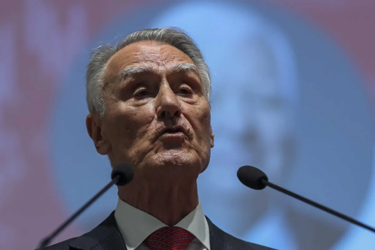 Imagem de contexto do artigo Cavaco Silva alerta que cargo de Presidente exige “qualificações específicas”