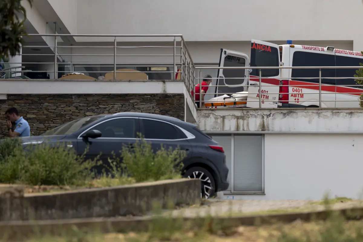 Imagem de contexto do artigo Vinte idosos afetados pelo incêndio do lar de Mirandela tiveram alta hospitalar