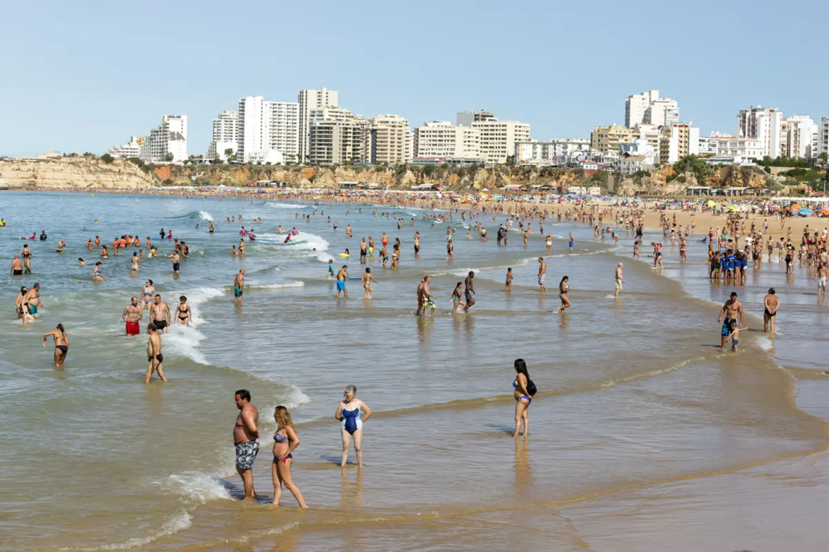 No ano passado tinham sido registadas, em igual período, 71 mortes por afogamento, em 2022 tinham sido 88 e em 2021 sido 62