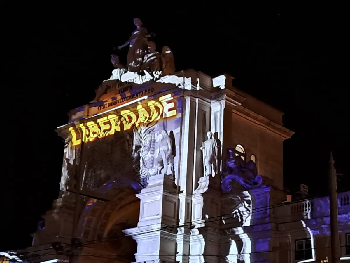 Imagem de contexto do artigo Terreiro do Paço celebra 25 de Abril com música com história