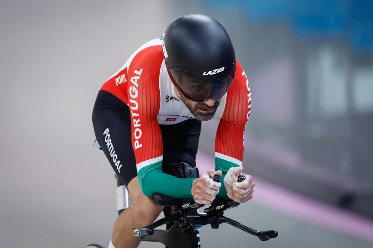 Imagem de contexto do artigo Ciclista Telmo Pinão conquista primeiro diploma paralímpico para Portugal