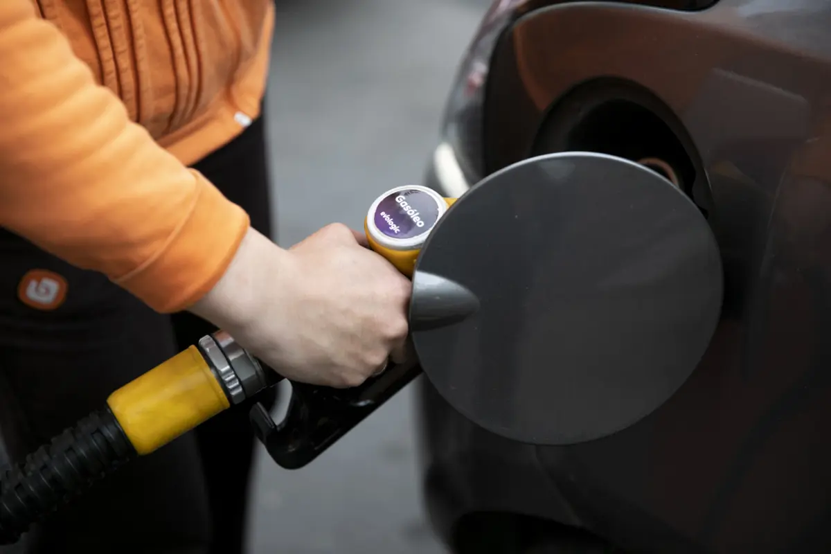 Imagem de contexto do artigo Preço médio semanal da ERSE sobe 0,8% para gasolina e 1,3% para gasóleo