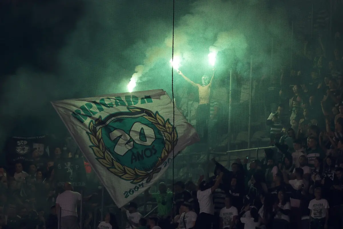 Imagem de contexto do artigo Sanção disciplinar da UEFA: Sporting sem adeptos na visita ao Leipzig