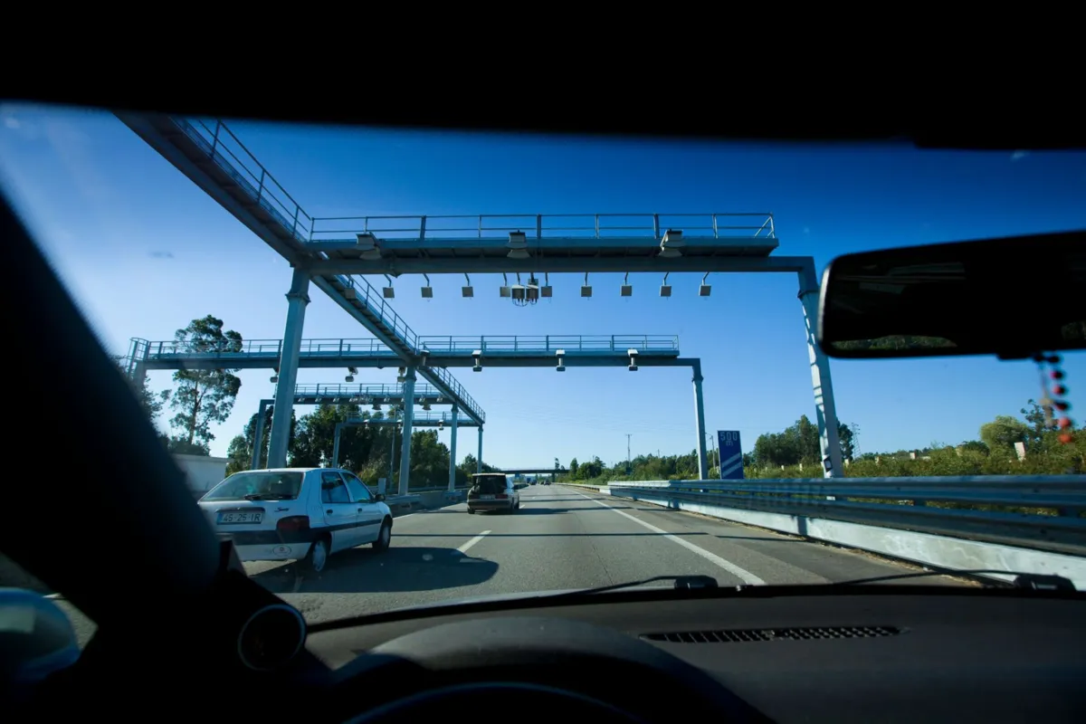 Imagem de contexto do artigo PS quer suspensão das portagens para pesados na CREP até que haja um estudo sobre tráfego