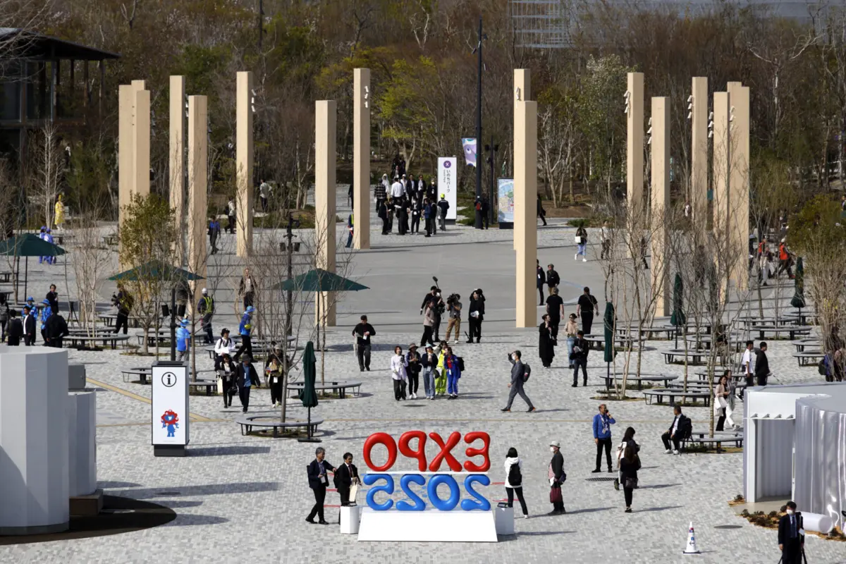 Imagem de contexto do artigo UMI é o cavalo-marinho que abre as portas de Portugal em Osaka, 500 anos depois da chegada ao Japão