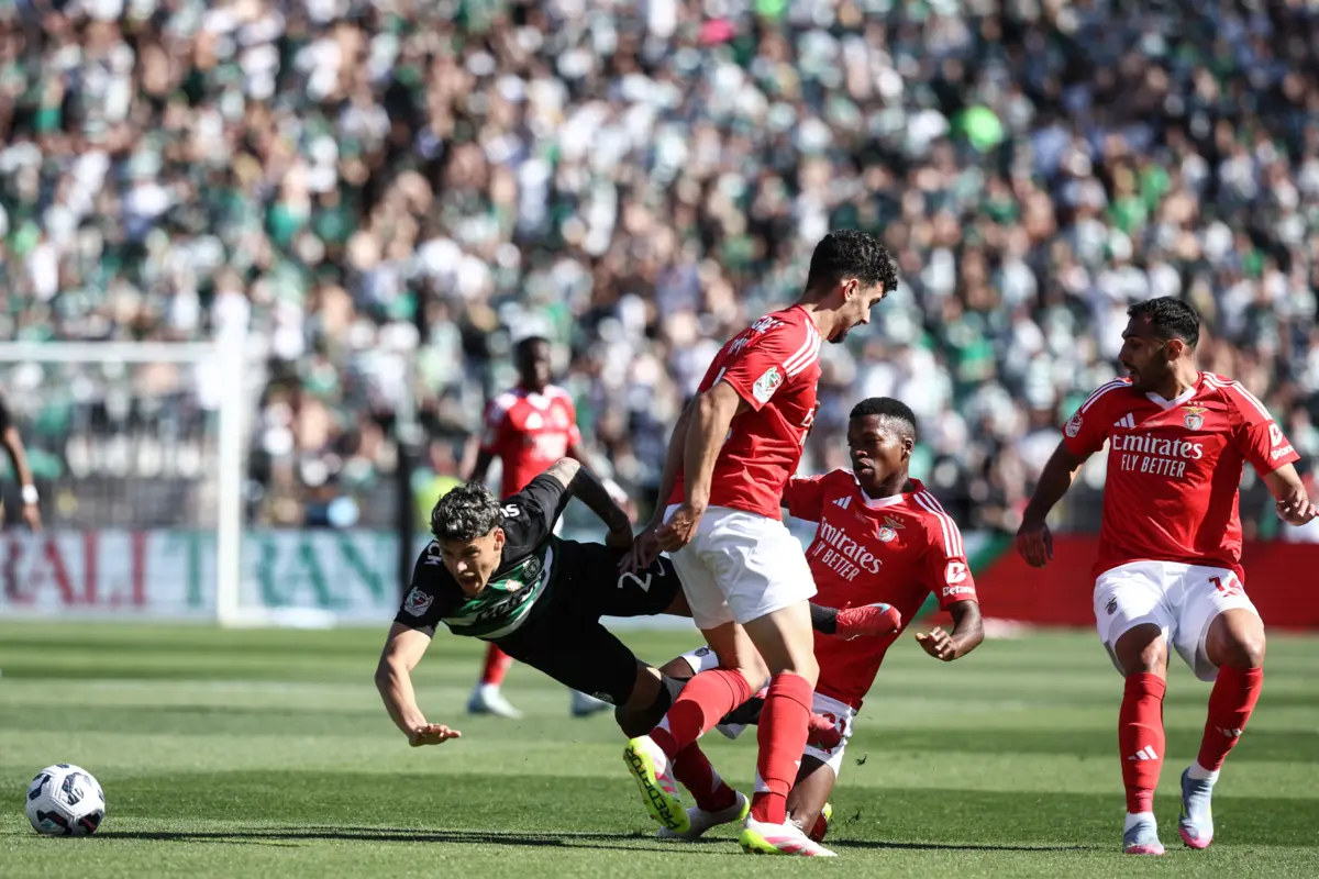 Benfica perdeu a final da Taça de Portugal frente ao Sporting, por 3-1, num jogo que teve prolongamento