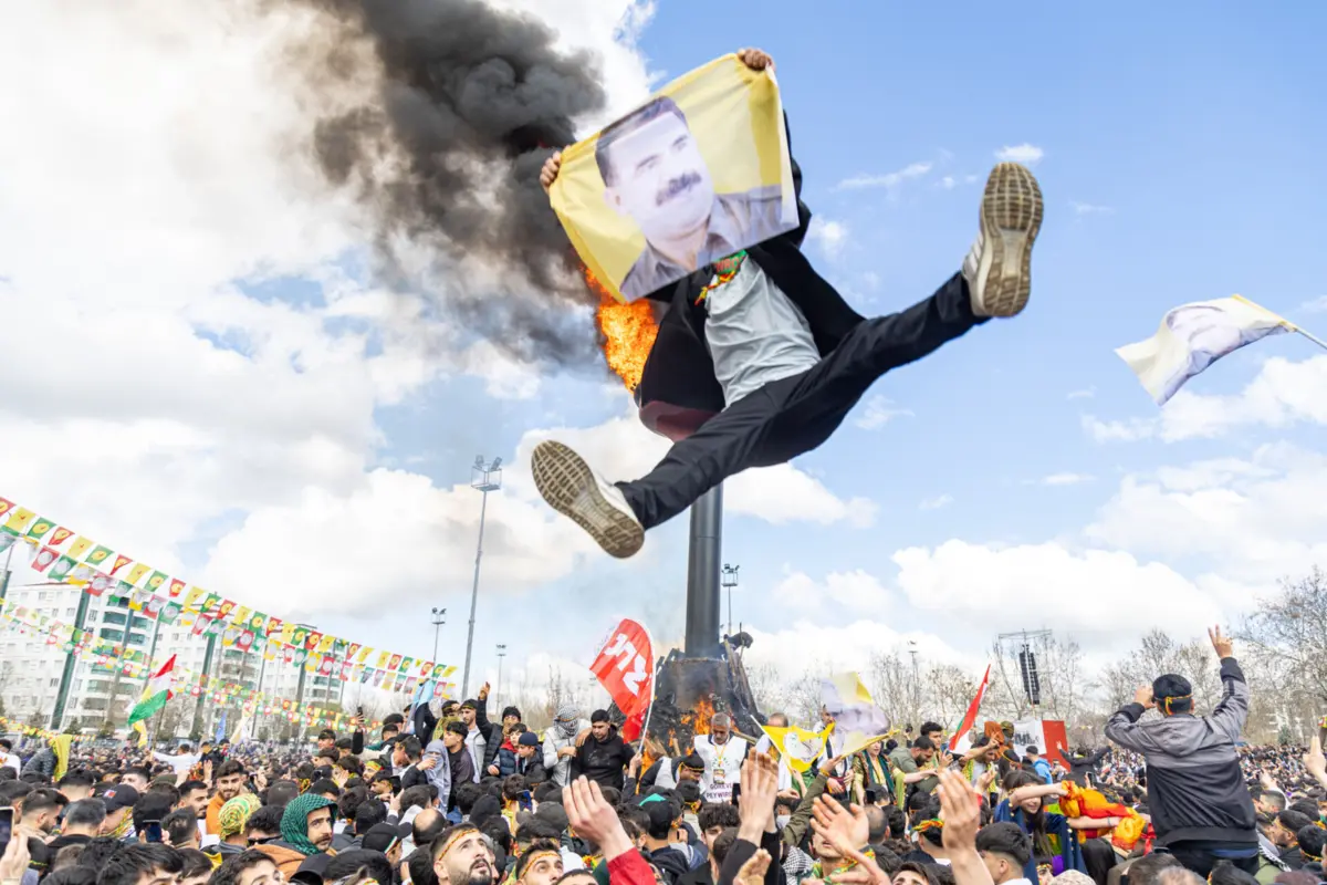 Imagem de contexto do artigo Guerrilha curda do PKK anuncia dissolução e fim de 40 anos de luta armada