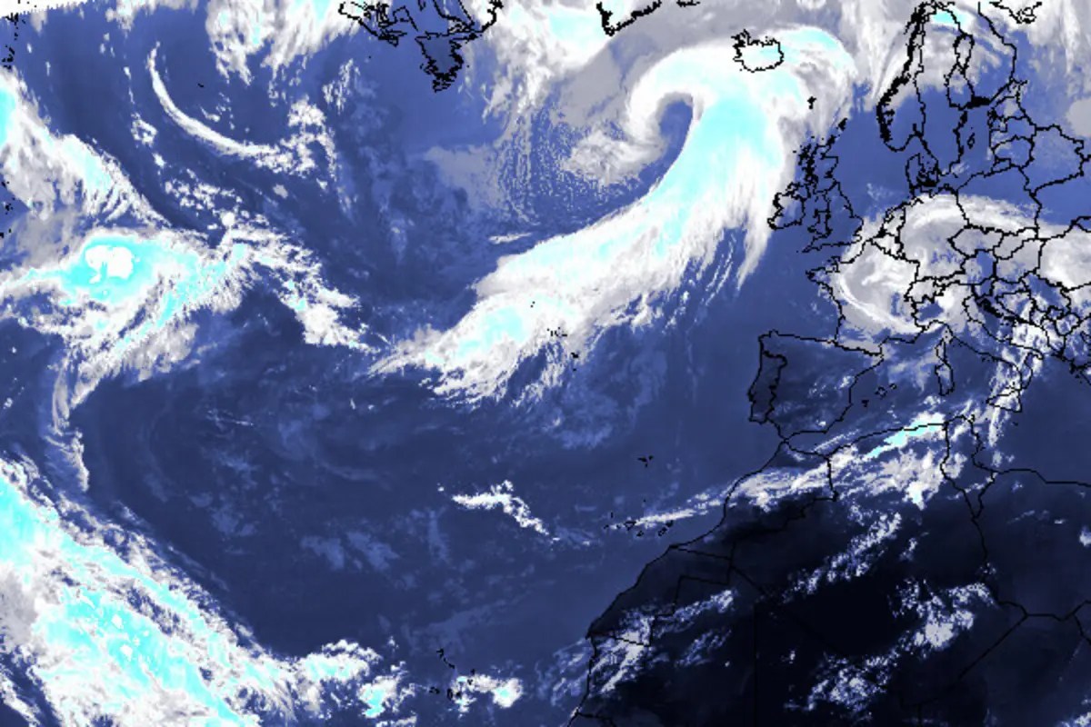 Imagem de contexto do artigo Furacão Gabrielle: Governo determina encerramento dos serviços do Estado nos grupos Ocidental e Central dos Açores