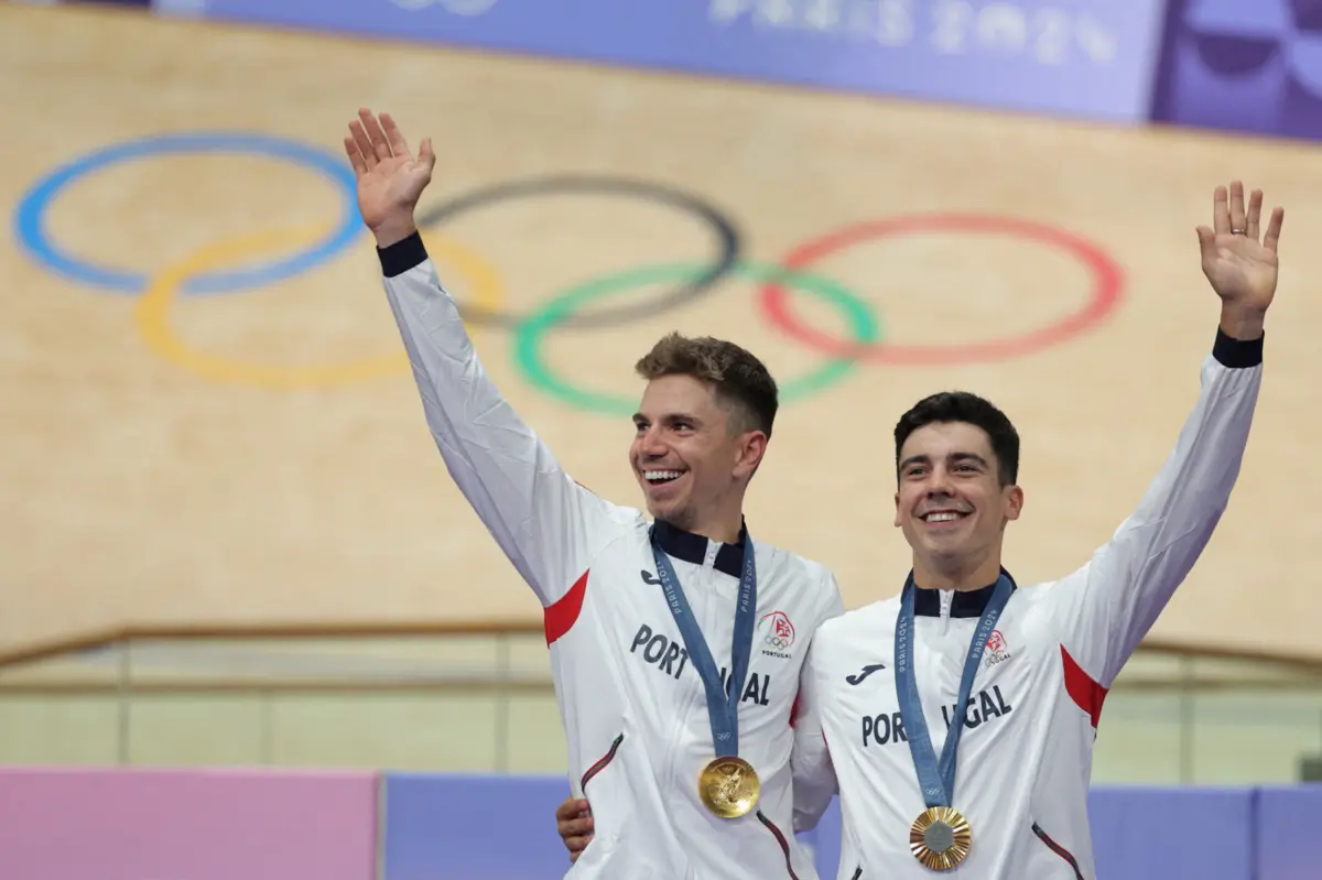 Iúri Leitão e Rui Oliveira após a conquista histórica