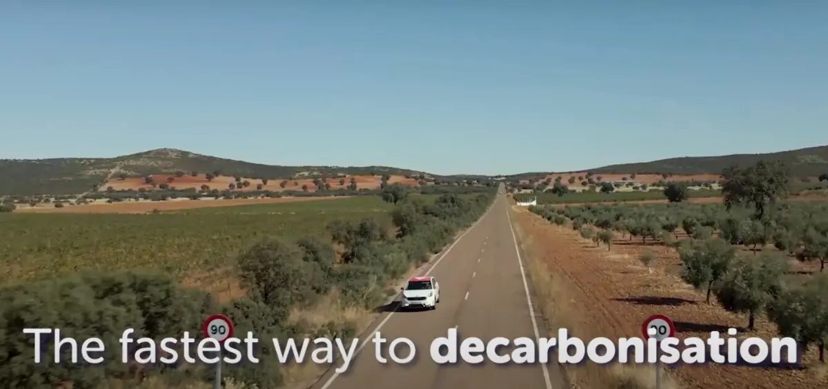 Imagem de contexto do artigo Mais de 84% da viagem de três meses da Tour d'Europe foi feita com combustíveis renováveis