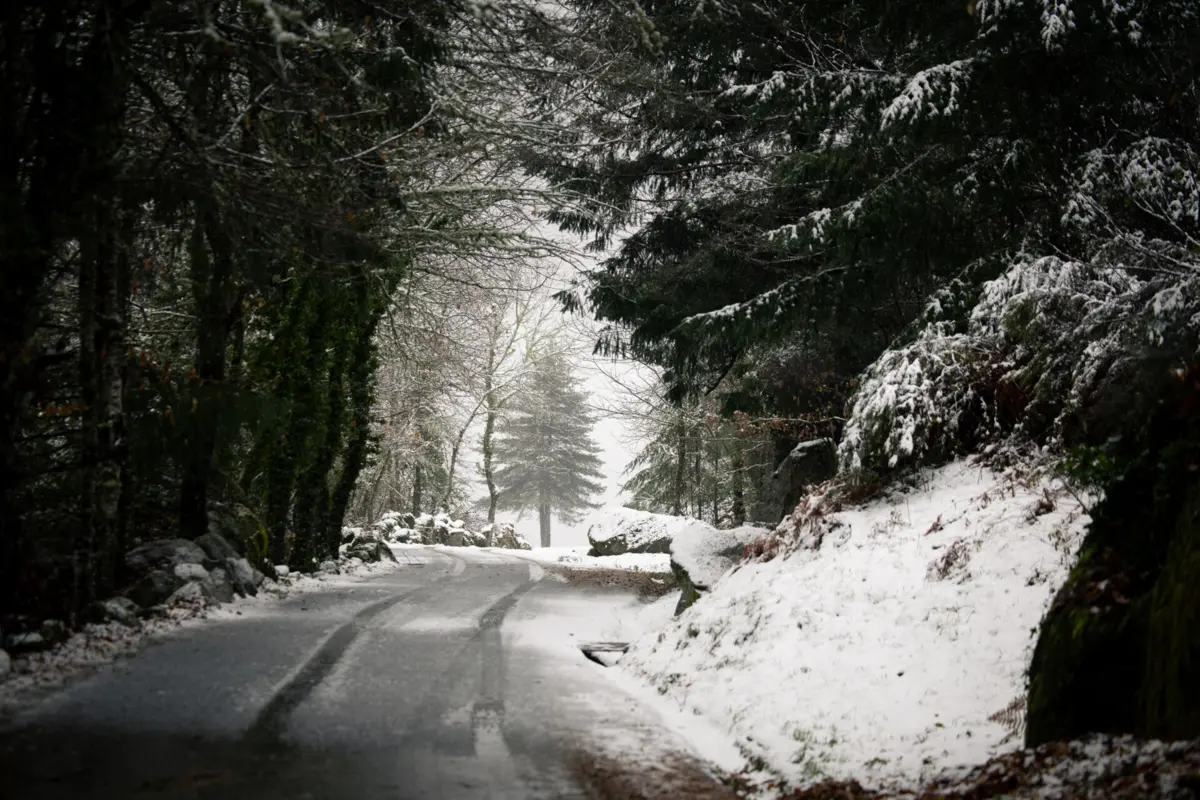 A depressão Ingrid pintou de branco várias zonas do país