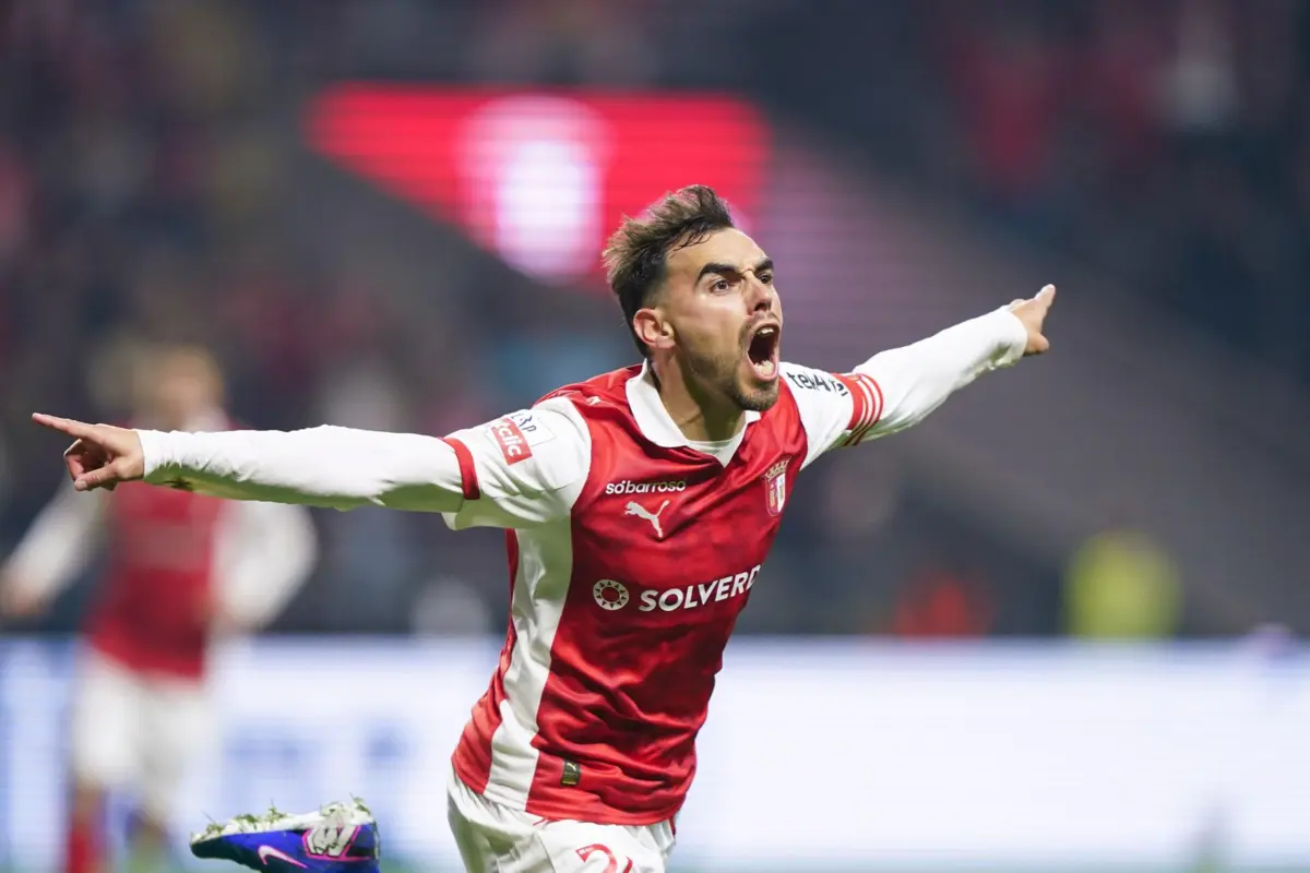 Imagem de contexto do artigo Rivalidade, polémica e (muitos) golos: um verdadeiro dérbi. SC Braga vence Vitória SC