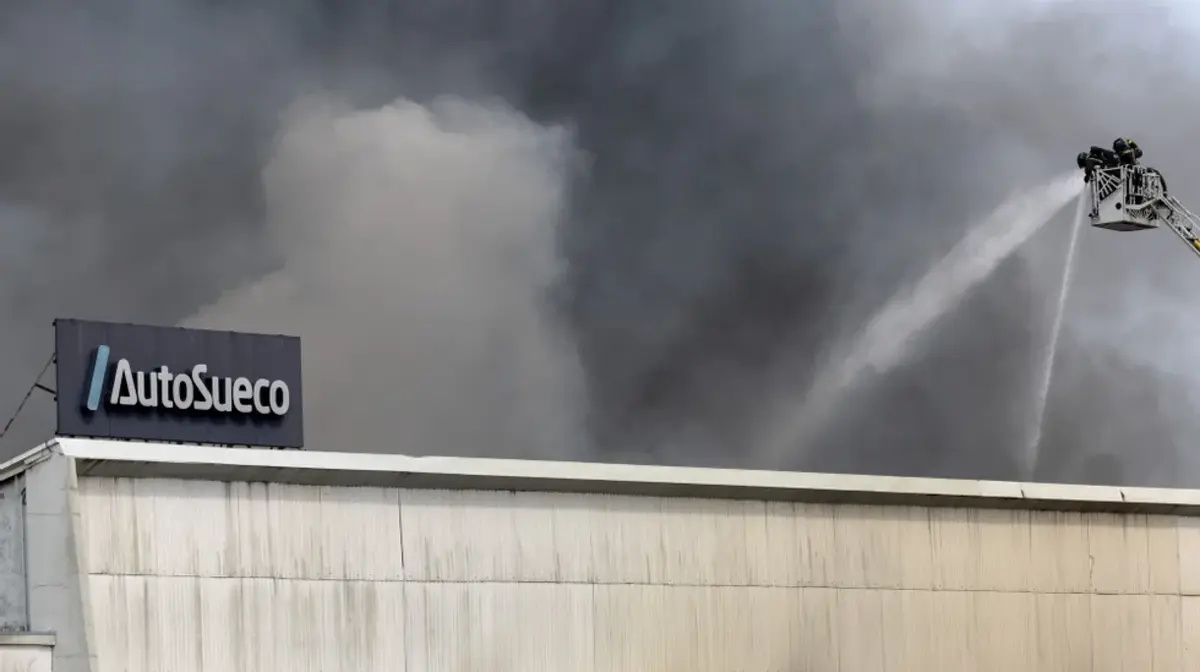 Imagem de contexto do artigo Banhos e pesca lúdica proibidos no Douro devido a descarga poluente após incêndio no Porto