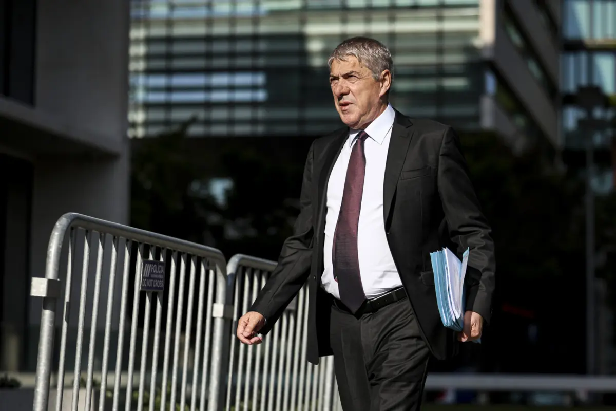 Imagem de contexto do artigo Sócrates desmente Moedas sobre demissão de Jorge Coelho em 2001