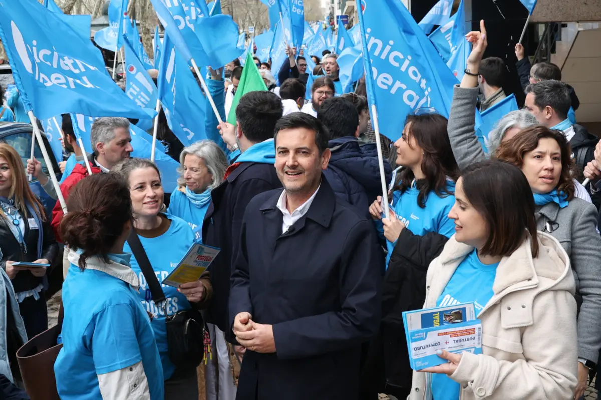Imagem de contexto do artigo Coligação pode tornar IL "irrelevante", mas decisão é de Rocha. Para já, Cotrim ainda fala como candidato europeu