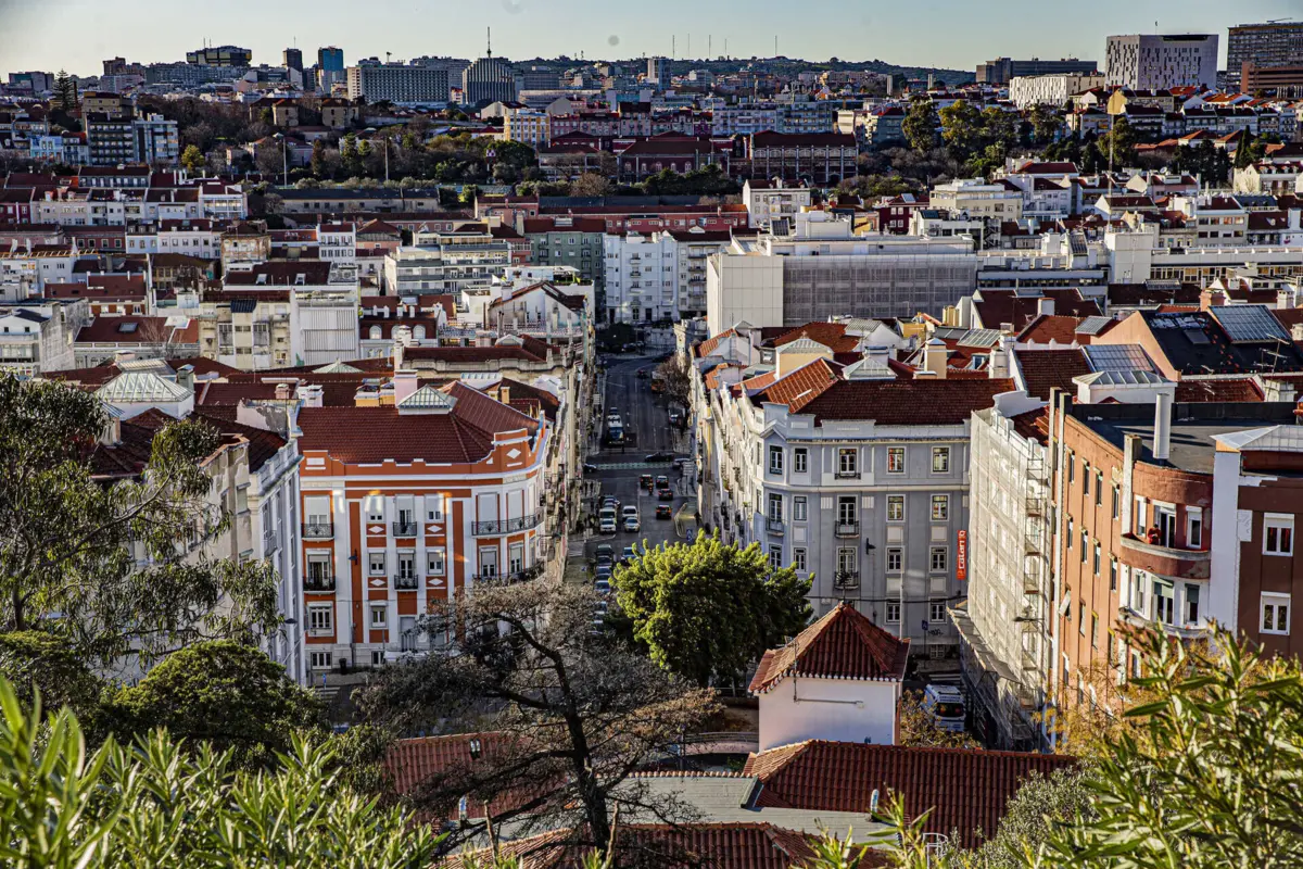 Imagem de contexto do artigo Mais de 55 mil pessoas beneficiam de IMT Jovem na compra de casa