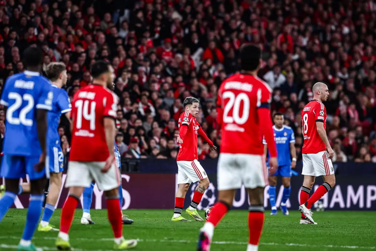 Imagem de contexto do artigo Prestianni nega alegados insultos racistas a Vinícius