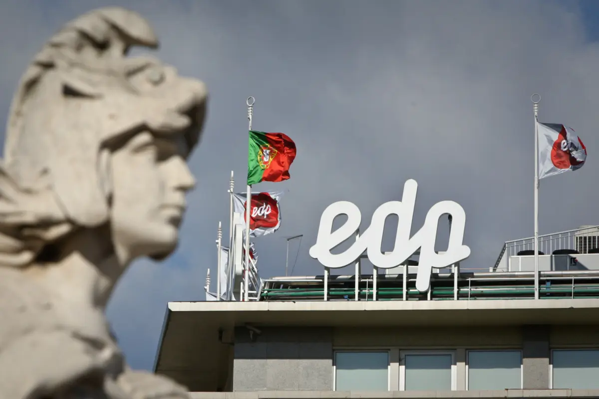 Imagem de contexto do artigo EDP alerta para aumento de tentativas de fraude. Criminosos pedem pagamento de suposta dívida em nome da empresa