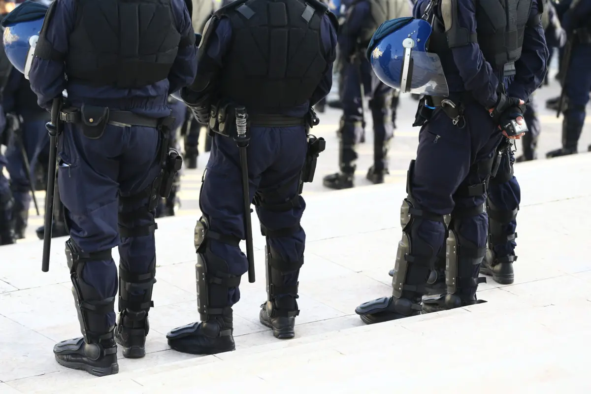 Imagem de contexto do artigo Penas por agressões a agentes de serviço público podem ir de um a oito anos de prisão