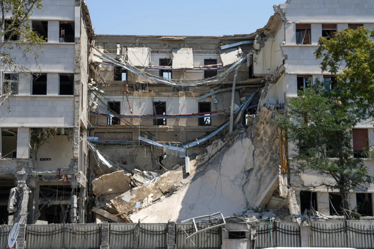 O edifício destruído do Ministério da Defesa sírio em Damasco