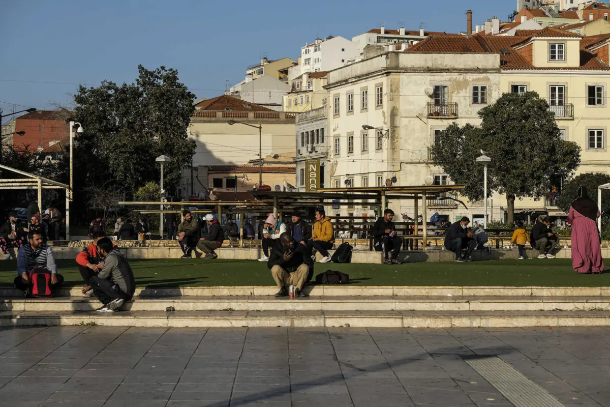 No dia 19 de dezembro de 2024, foram revistadas pela PSP 66 pessoas — nacionais e estrangeiros — na rua do Benformoso, na zona do Martim Moniz, em Lisboa, onde vivem e trabalham muitos imigrantes
