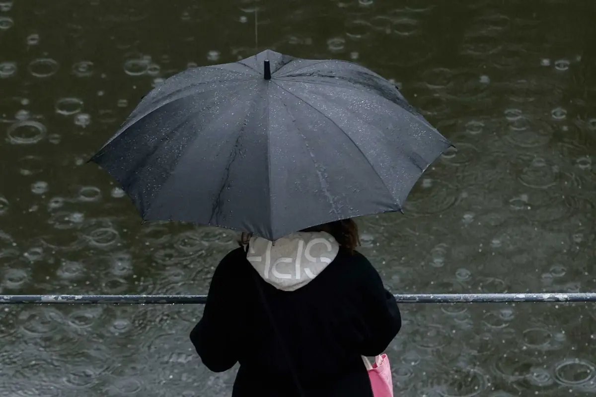 Imagem de contexto do artigo Sete ilhas dos Açores sob aviso amarelo no domingo devido a chuva forte