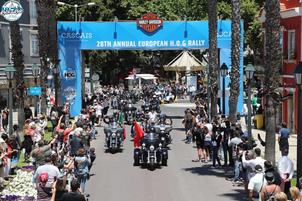 Imagem de contexto do artigo Harley-Davidson acelera pela terceira vez até Cascais
