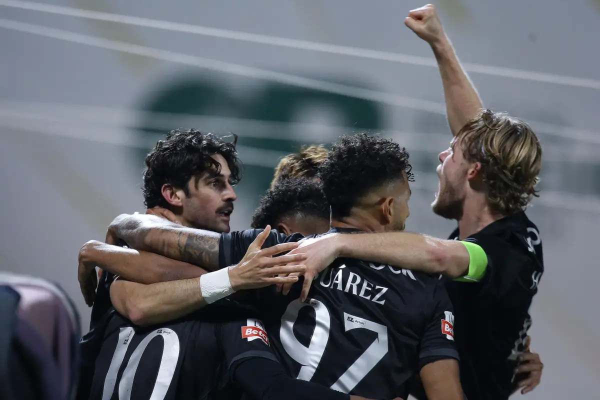 Imagem de contexto do artigo Em Moreira de Cónegos, resolveu-se no segundo tempo. Sporting vence Moreirense