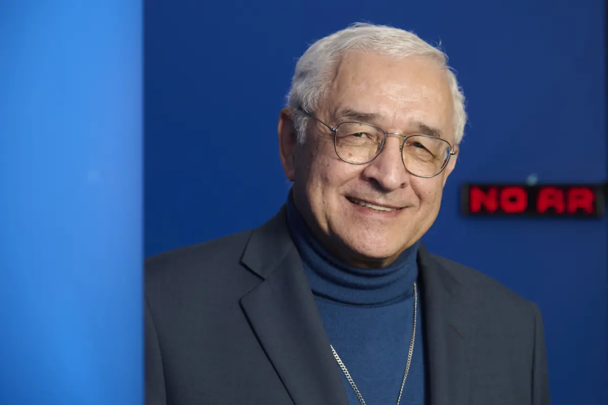 Imagem de contexto do artigo José Ornelas: “É bom que se vão habituando a ver saias à volta das batinas”