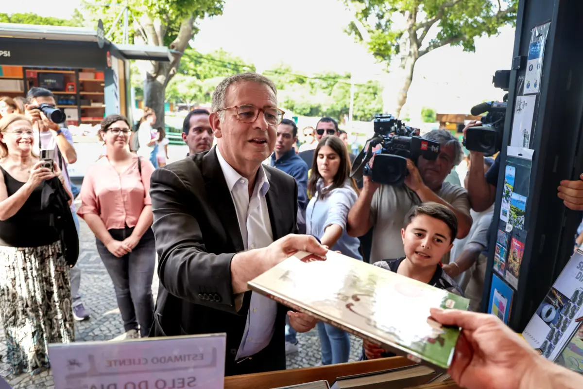 Imagem de contexto do artigo Seguro recebeu “com satisfação” decisão de António Vitorino de não se candidatar às presidenciais
