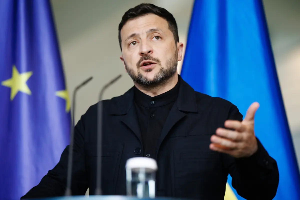 Imagem de contexto do artigo Zelensky promulga lei que restabelece independência de agências anticorrupção