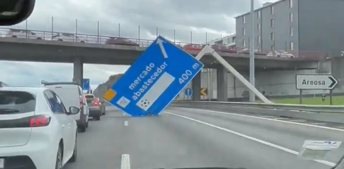 Imagem de contexto do artigo VCI: queda de sinalização condiciona trânsito junto à saída para as Antas