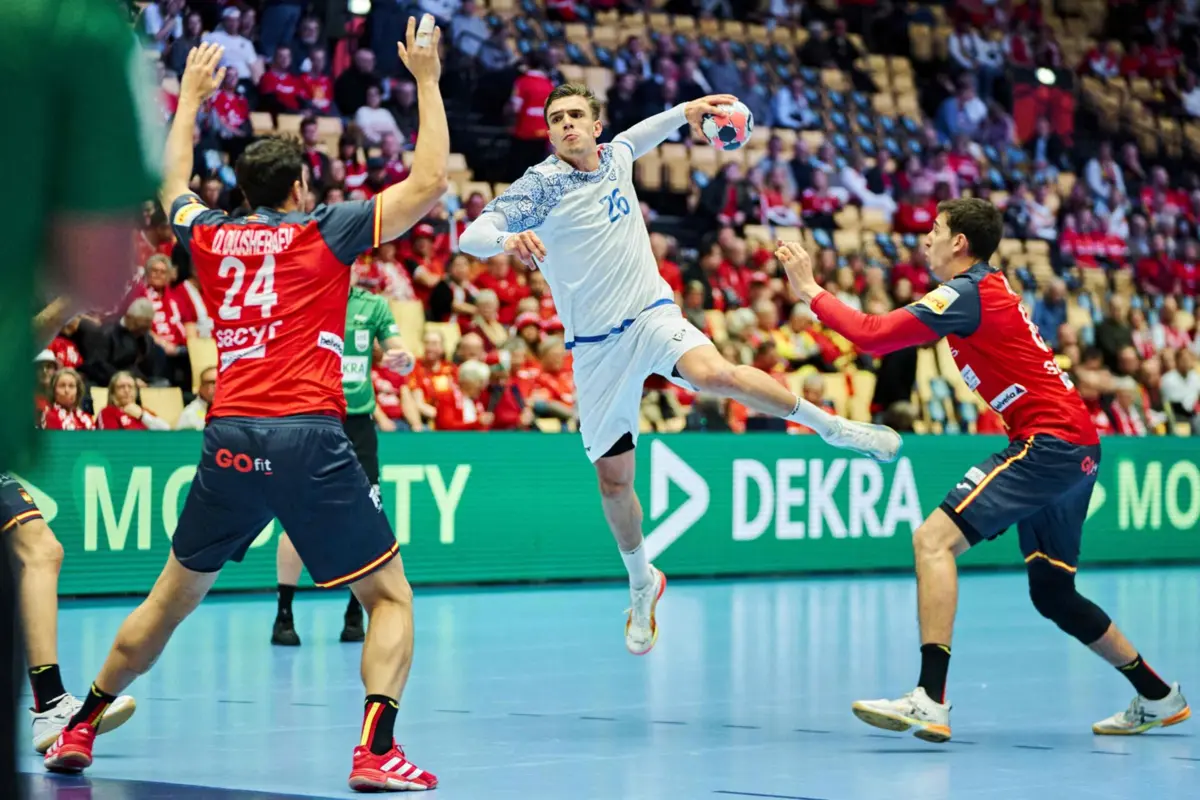 Imagem de contexto do artigo Portugal vence Espanha no Europeu de andebol e torce por Dinamarca e Alemanha para lutar pelo 5.º lugar