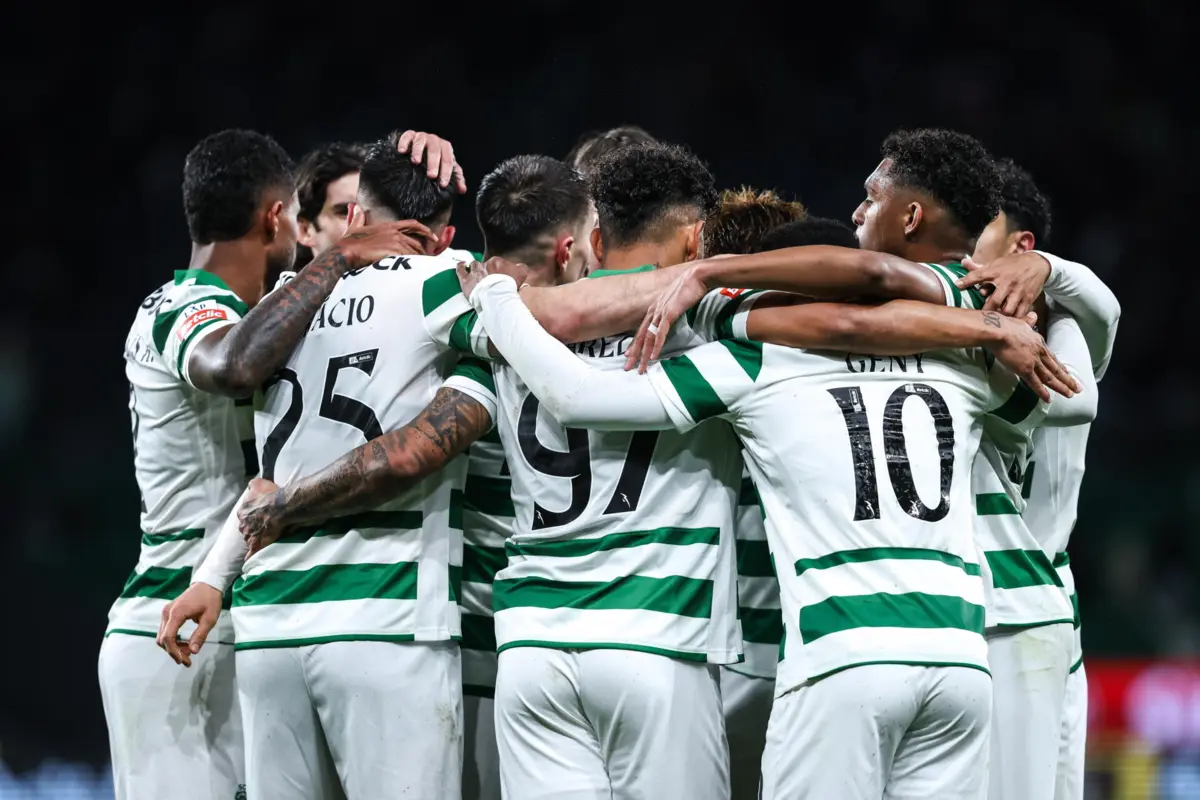 Imagem de contexto do artigo Bis foi de Geny, mas aplauso maior vai para Bragança: Sporting vence Casa Pia em noite de regressos. Veja os golos