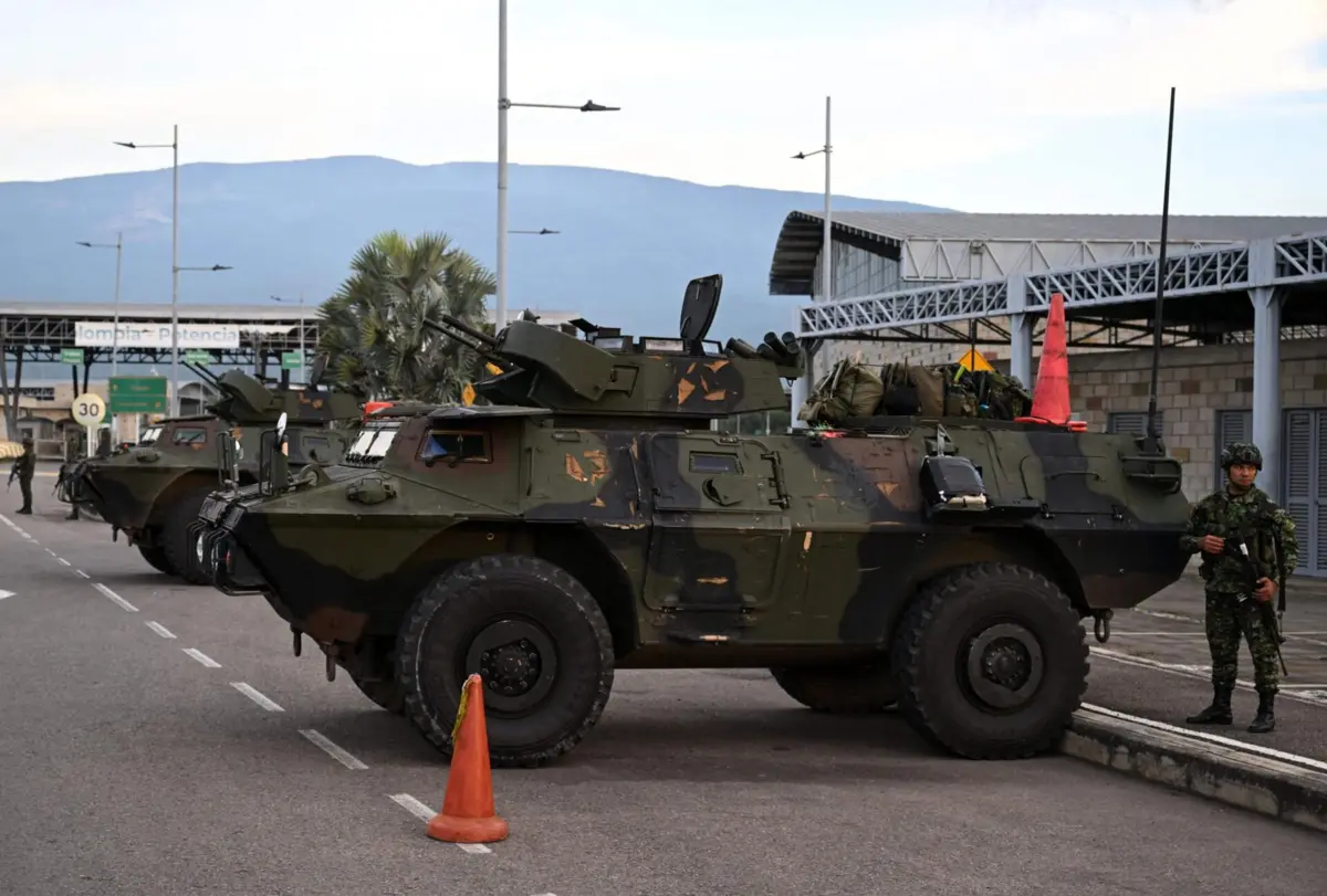 Imagem de contexto do artigo Colômbia mobiliza 30 mil soldados para a fronteira com Venezuela