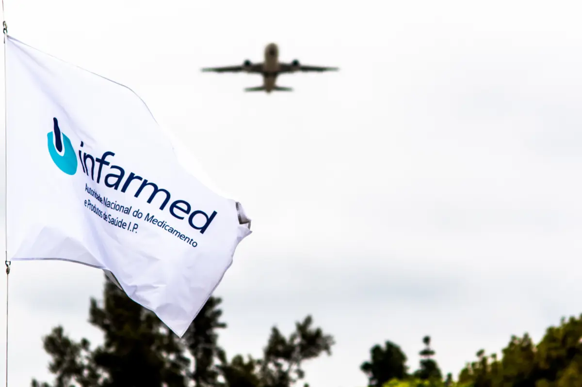 Imagem de contexto do artigo Infarmed manda retirar do mercado três lotes do antidepressivo Duloxetina