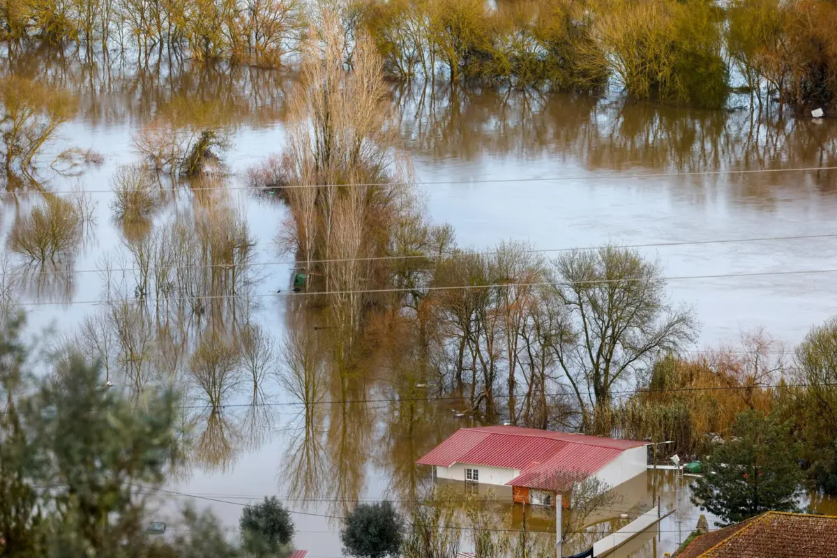 Vista geral das cheias, em Santarém