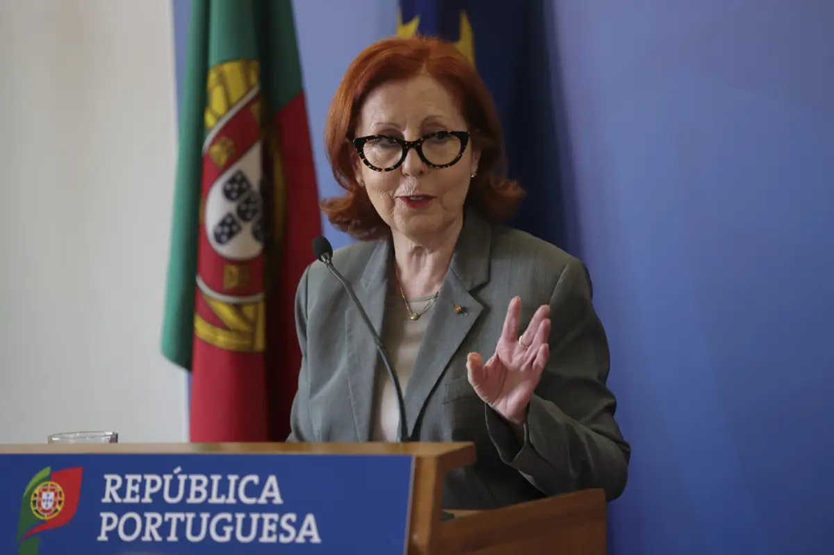 Imagem de contexto do artigo Governo acredita que novo modelo de jurisdição do Farol, Culatra e Hangares deverá ficar definido até final do ano