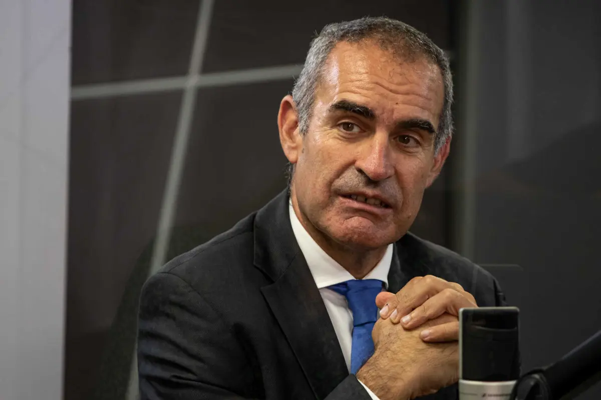 Imagem de contexto do artigo Advogado e com ligações a várias imobiliárias, Carlos Lobo foi contratado como consultor para ajudar a elaborar nova lei dos solos