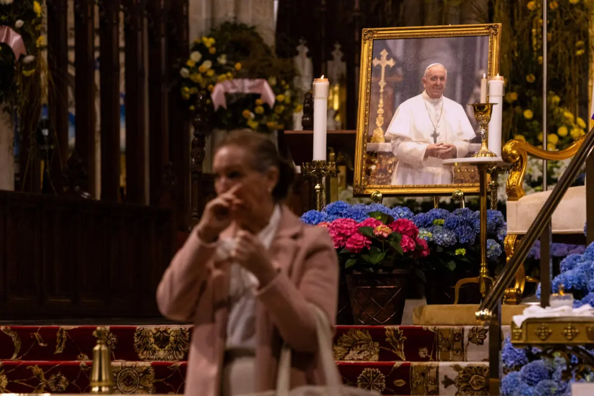 Imagem de contexto do artigo Funeral do Papa Francisco realiza-se este sábado na Praça de São Pedro
