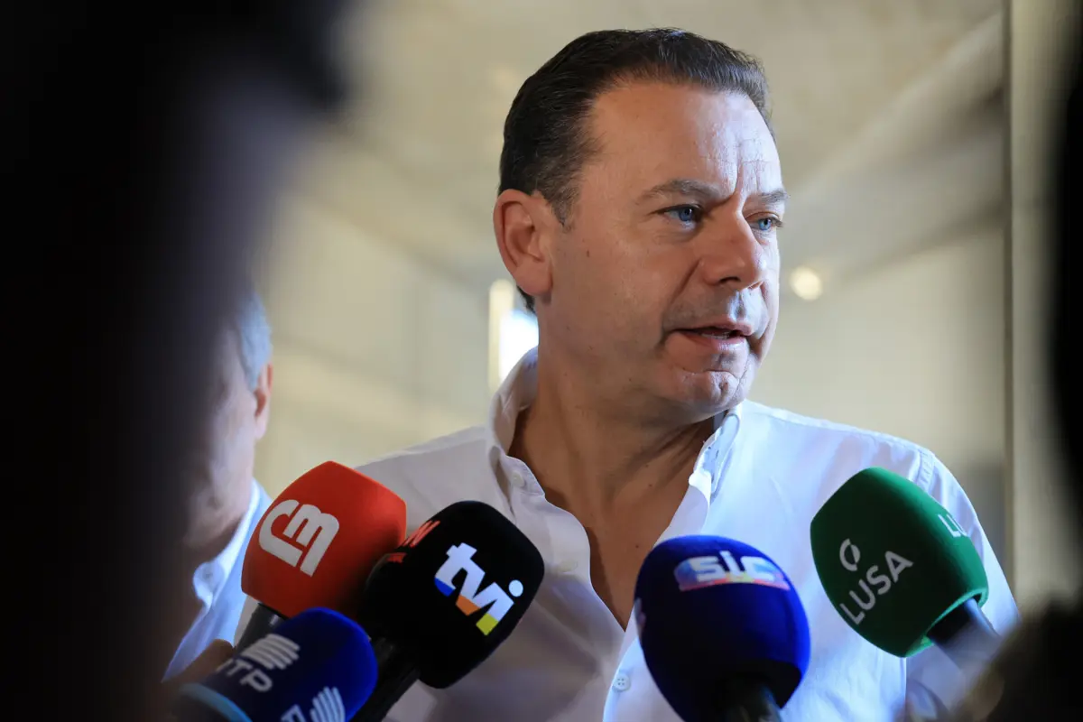 Imagem de contexto do artigo Montenegro apela ao voto em "dia muito importante": "O futuro do país depende desta escolha"