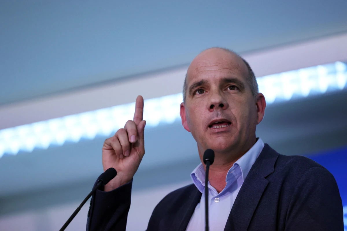 Imagem de contexto do artigo Raimundo lembra "quota de responsabilidade" de Pedro Nuno Santos na falta de obras no IP8