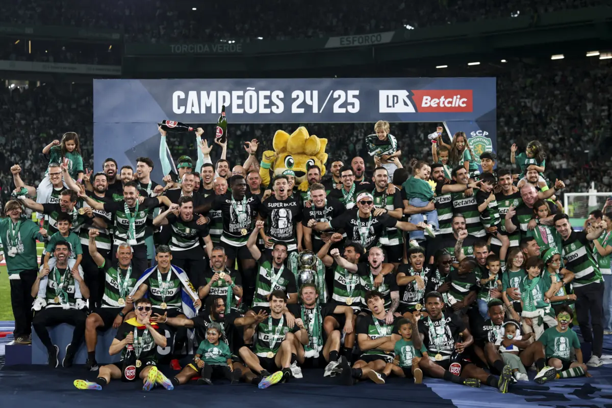 Imagem de contexto do artigo Sporting é bicampeão nacional de futebol. Veja como foi a festa leonina