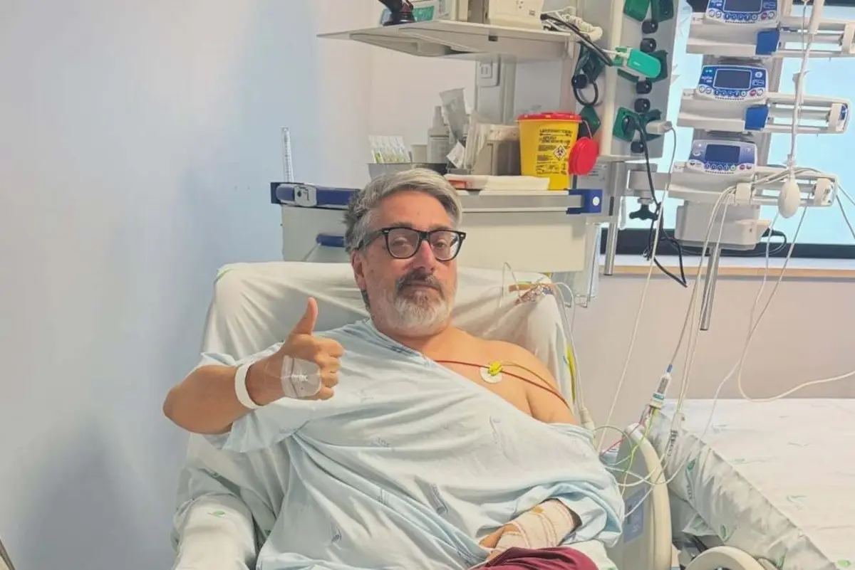 Imagem de contexto do artigo Vamos aos Factos: as publicações falsas sobre a suposta causa do AVC de Nuno Markl