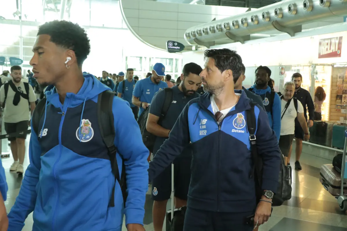 Imagem de contexto do artigo FC Porto volta do estágio na Áustria e integra cinco internacionais nos treinos